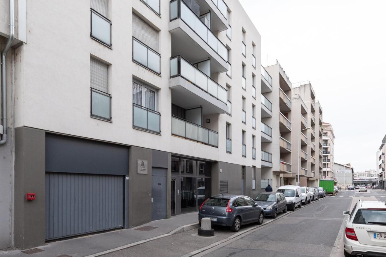 Le 7 De Coeur - Grand T4 Avec Balcon Apartment Lyon Ngoại thất bức ảnh
