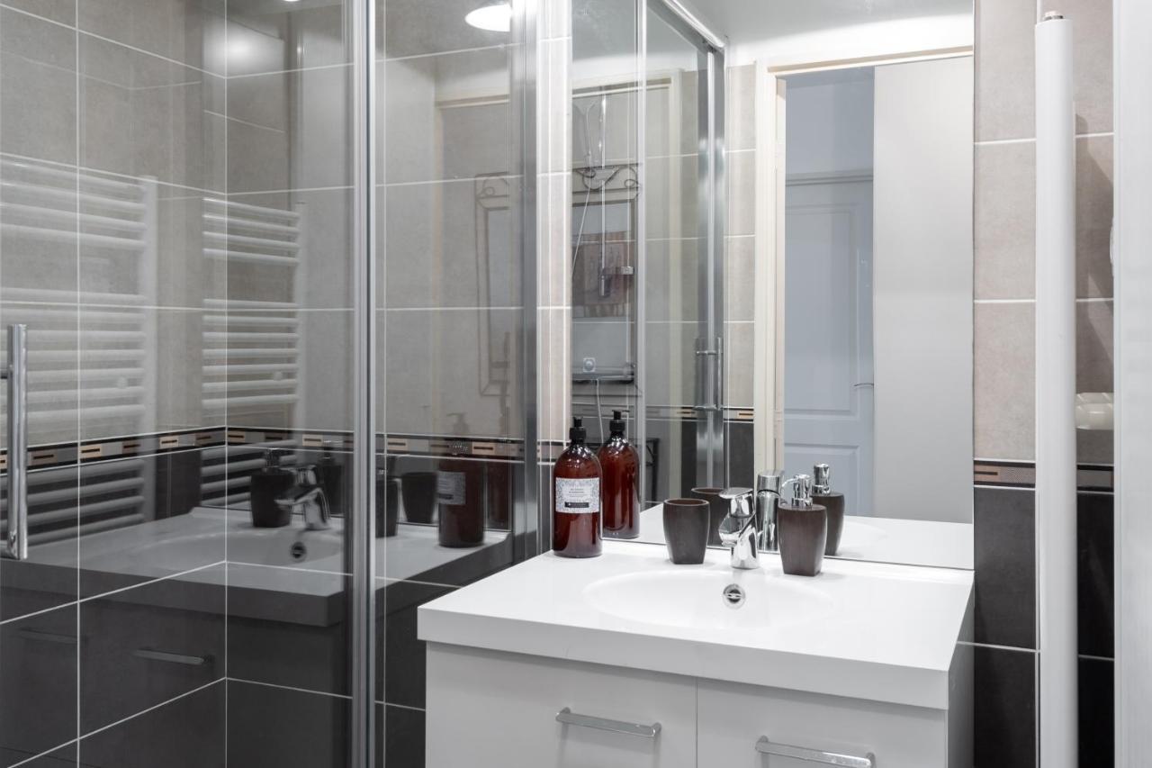 Le 7 De Coeur - Grand T4 Avec Balcon Apartment Lyon Ngoại thất bức ảnh